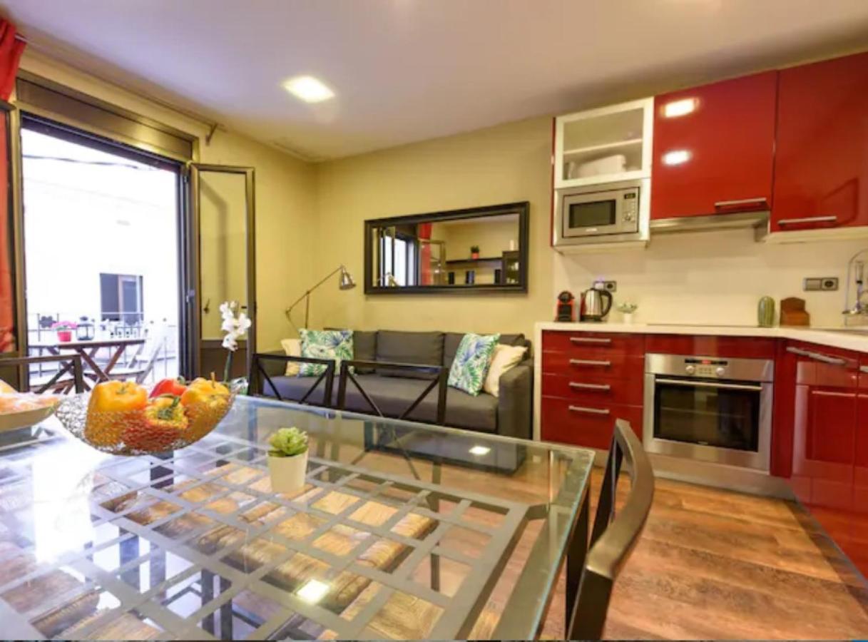 Ramblasrentals Cozy Renovated 2Br With Balcony Lift 20M Rambla - Parking - Wifi Барселона Екстериор снимка