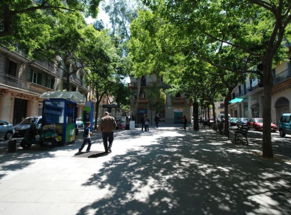 Ramblasrentals Cozy Renovated 2Br With Balcony Lift 20M Rambla - Parking - Wifi Барселона Екстериор снимка