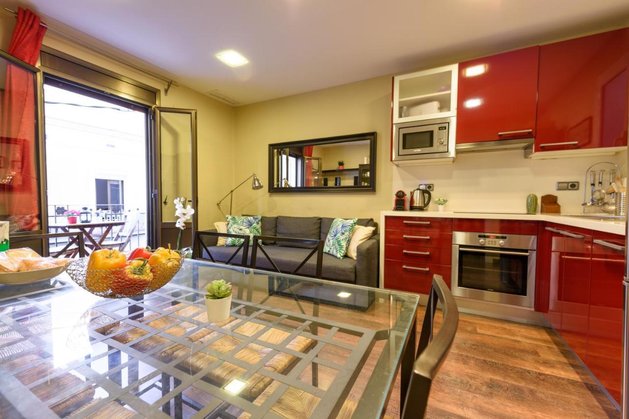 Ramblasrentals Cozy Renovated 2Br With Balcony Lift 20M Rambla - Parking - Wifi Барселона Екстериор снимка