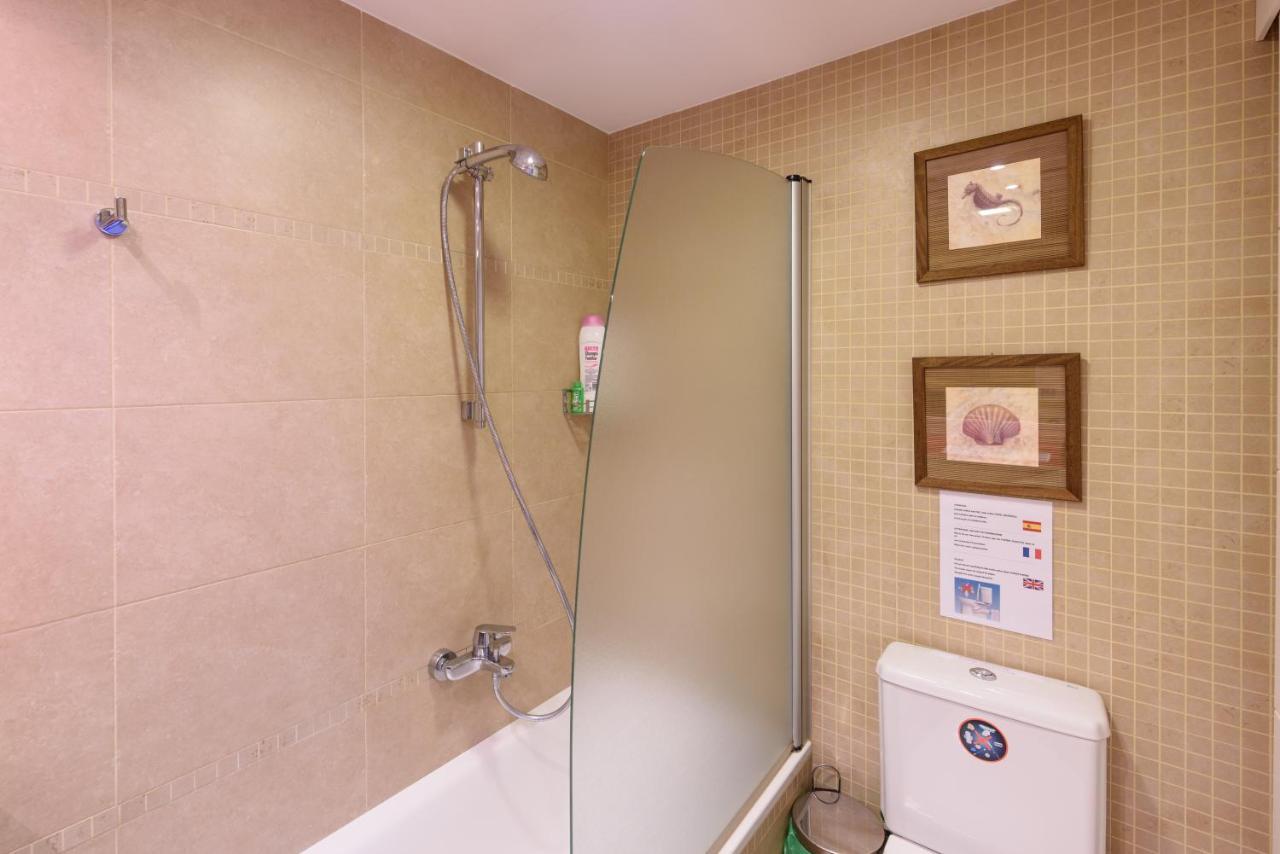 Ramblasrentals Cozy Renovated 2Br With Balcony Lift 20M Rambla - Parking - Wifi Барселона Екстериор снимка